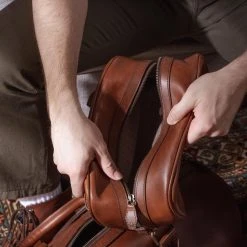 Buffalo Jackson Trading Co. Jefferson Leather Dopp Kit | Elderwood 15 Buffalo Jackson Trading Co. Jefferson Leather Dopp Kit | Elderwood