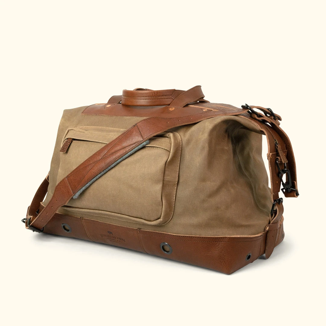 Buffalo Jackson Trading Co. Dakota Waxed Canvas Oversized Weekend Bag | Field Khaki W/ Chestnut Brown Leather 4 Buffalo Jackson Trading Co. Dakota Waxed Canvas Oversized Weekend Bag | Field Khaki W/ Chestnut Brown Leather