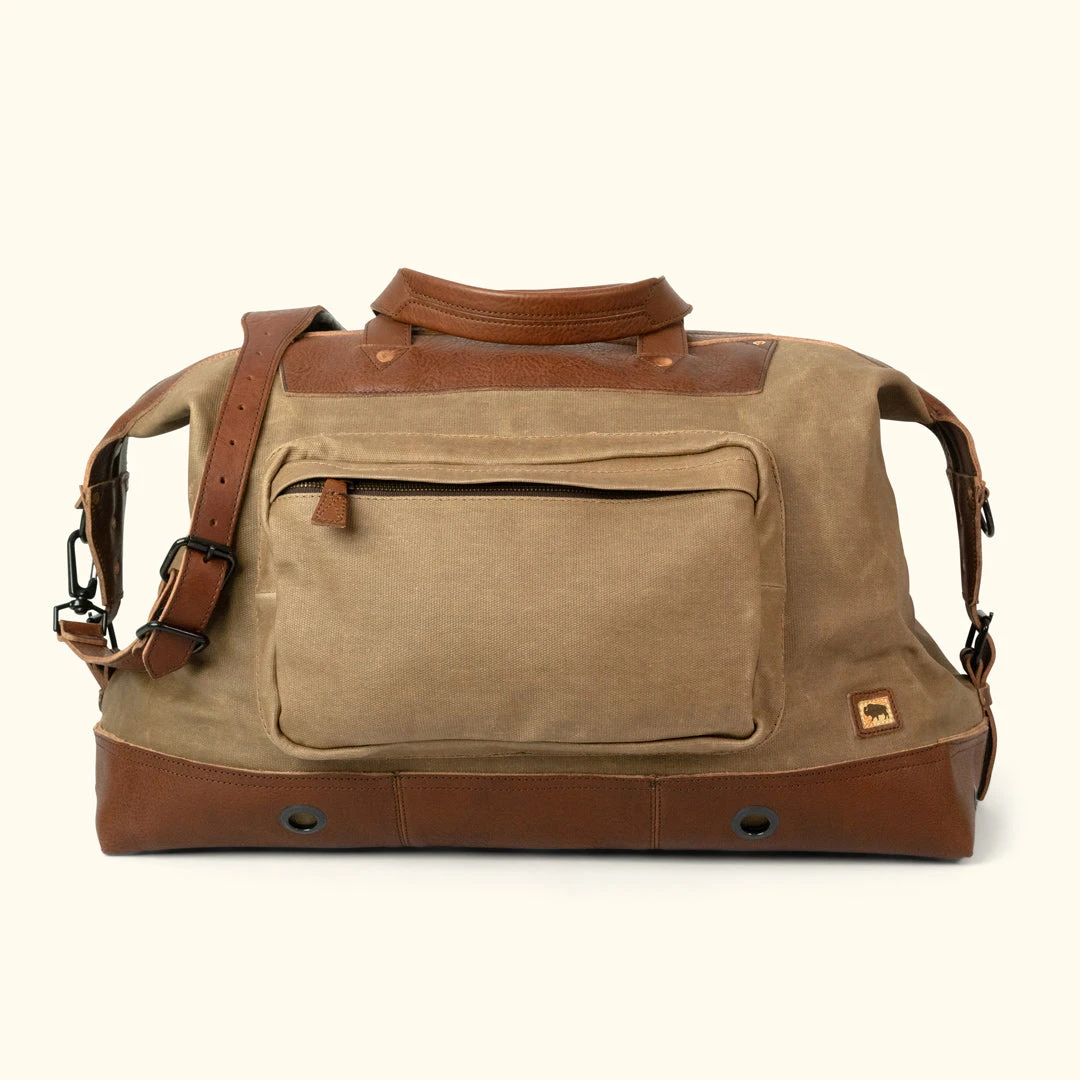 Buffalo Jackson Trading Co. Dakota Waxed Canvas Oversized Weekend Bag | Field Khaki W/ Chestnut Brown Leather 3 Buffalo Jackson Trading Co. Dakota Waxed Canvas Oversized Weekend Bag | Field Khaki W/ Chestnut Brown Leather