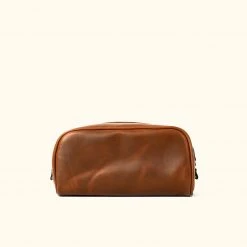Buffalo Jackson Trading Co. Jefferson Leather Dopp Kit | Elderwood 11 Buffalo Jackson Trading Co. Jefferson Leather Dopp Kit | Elderwood
