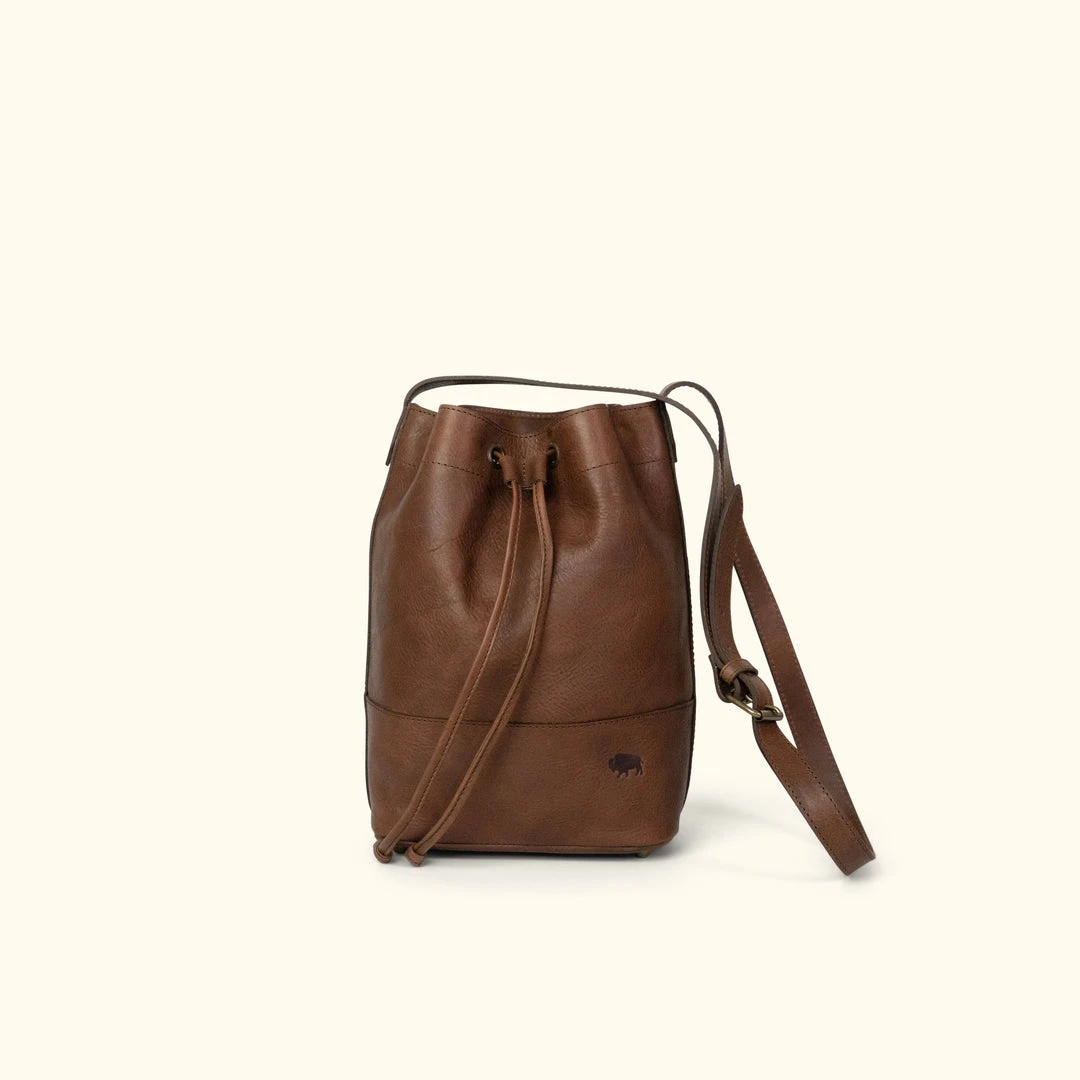 Buffalo Jackson Trading Co. Madison Leather Bucket Bag | Dark Hazelnut 3 Buffalo Jackson Trading Co. Madison Leather Bucket Bag | Dark Hazelnut