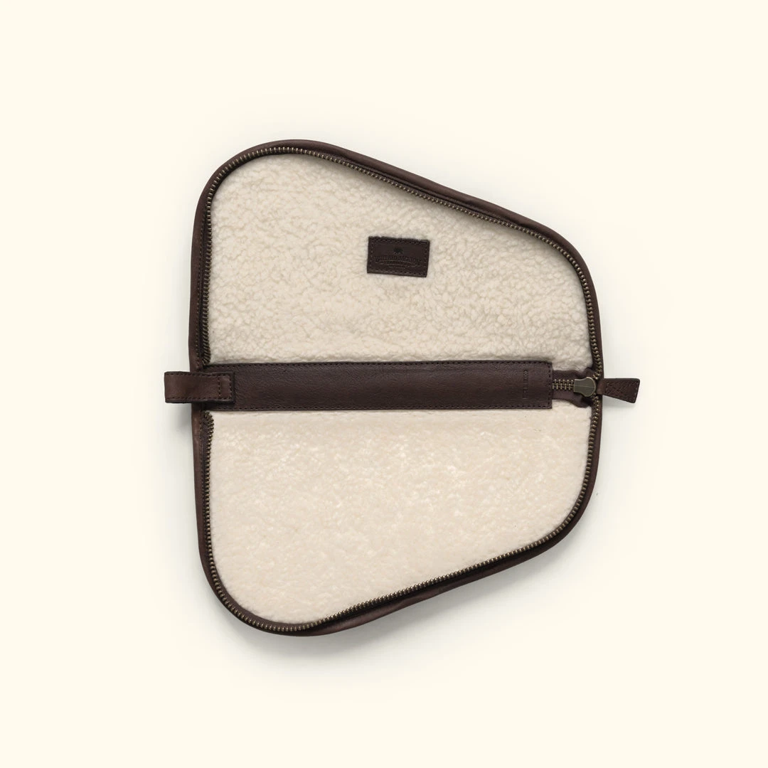 Buffalo Jackson Trading Co. Dakota Handgun & Pistol Case | Leather 5 Buffalo Jackson Trading Co. Dakota Handgun & Pistol Case | Leather