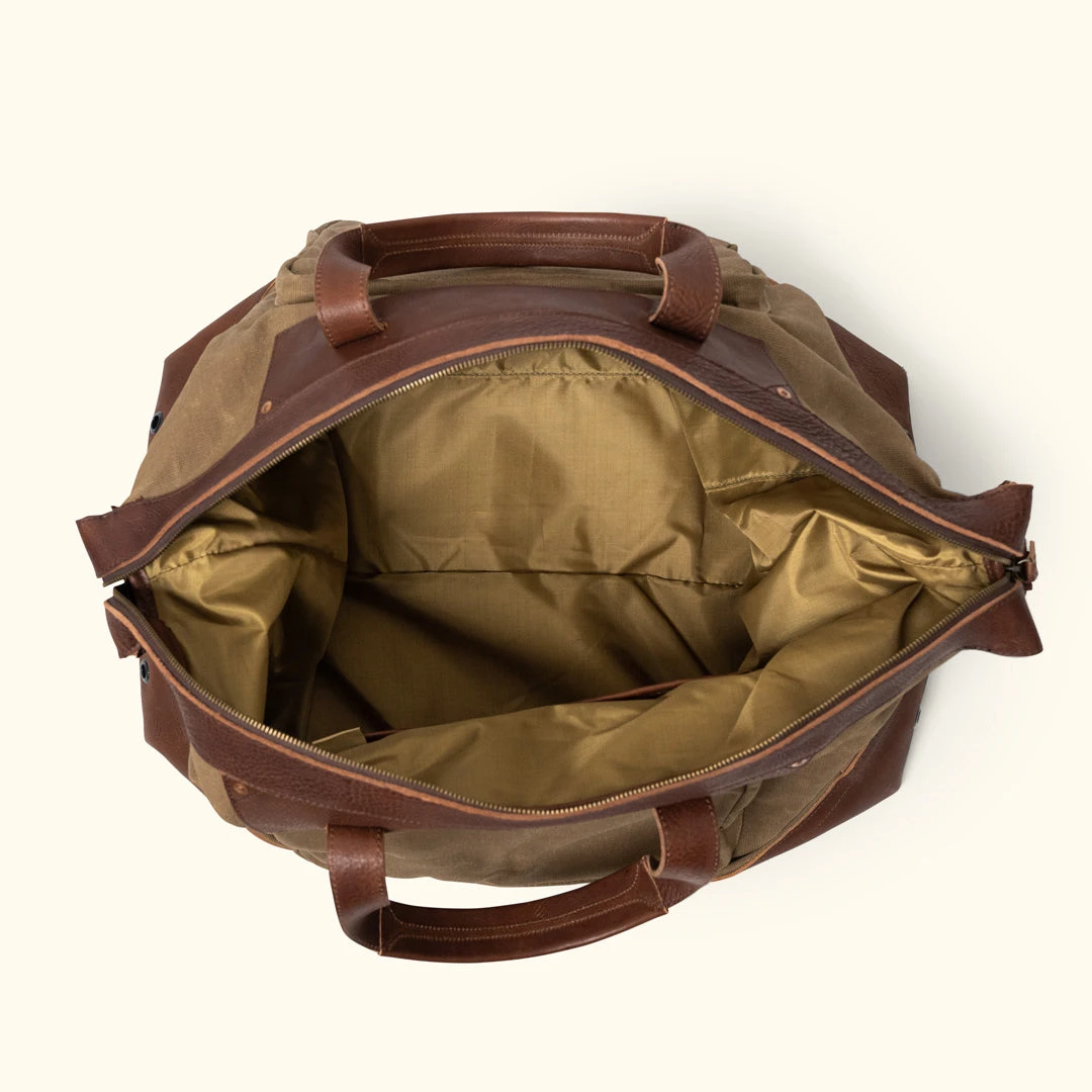 Buffalo Jackson Trading Co. Dakota Waxed Canvas Oversized Weekend Bag | Field Khaki W/ Chestnut Brown Leather 7 Buffalo Jackson Trading Co. Dakota Waxed Canvas Oversized Weekend Bag | Field Khaki W/ Chestnut Brown Leather