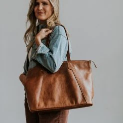 Buffalo Jackson Trading Co. Walker Leather Tote Bag | Rustic Tan